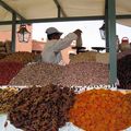 Marrakech - Fruits secs. - (Photos_Maroc_284.jpg)