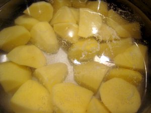 Cuisson des pommes de terre pour la purée