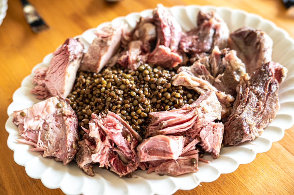 Lentilles, jambonneau et plat de côtes Lentilles, jambonneau et plat de côtes