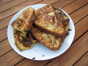 Pile de pain perdu