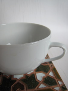 Tasse en porcelaine