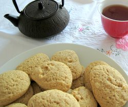 Biscuit à la cannelle et aux pignons