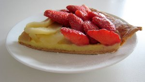 Tarte aux fraises et poires