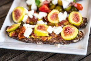 Tartines figues-jambon